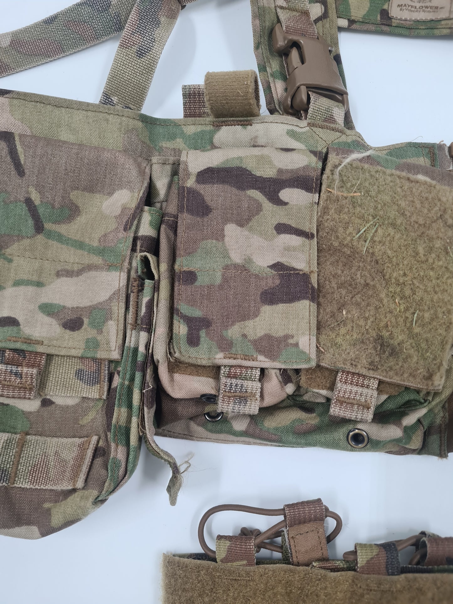 Mayflower split front chest rig